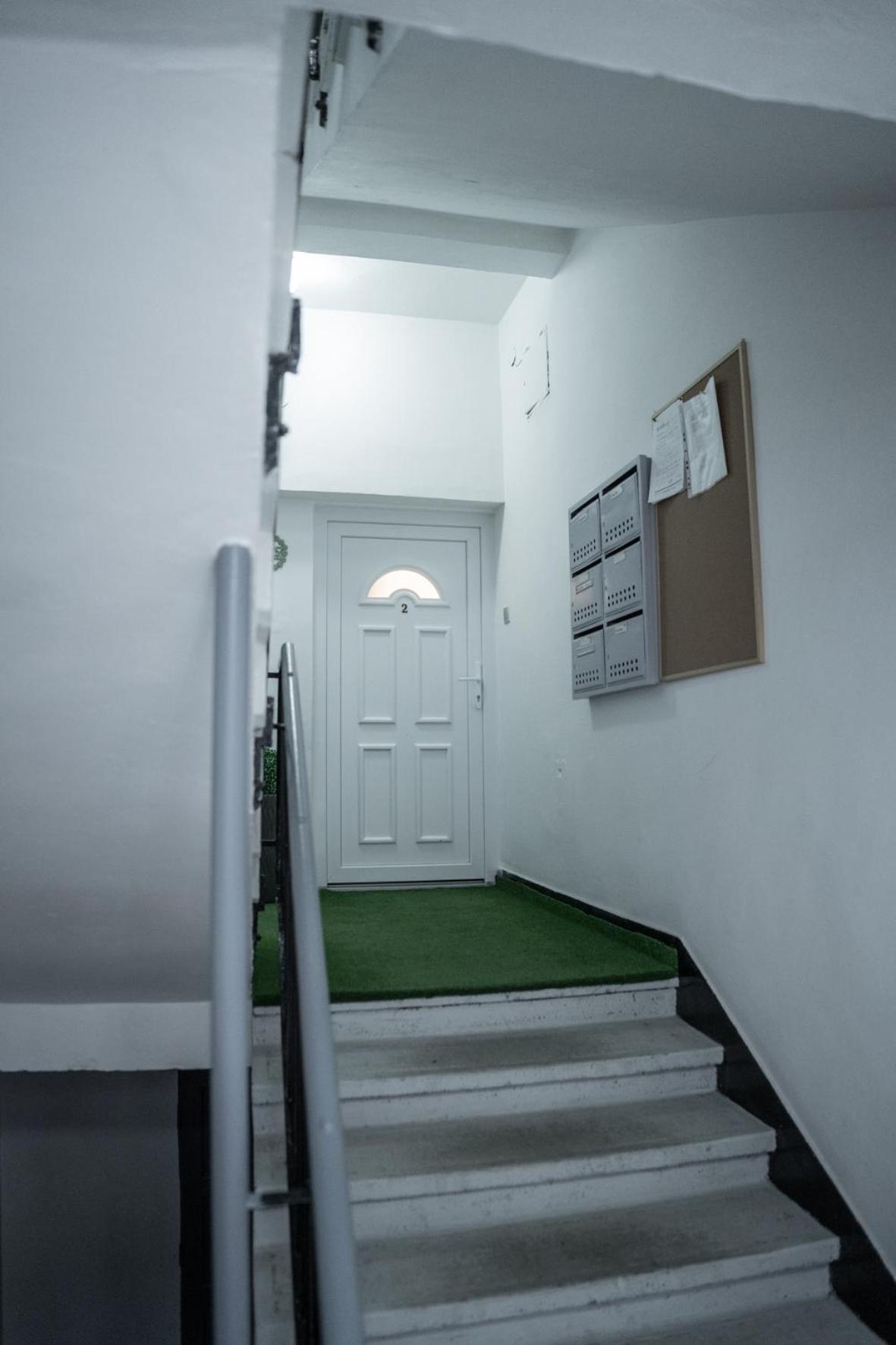 Oskola Luxury Apartment セゲド エクステリア 写真