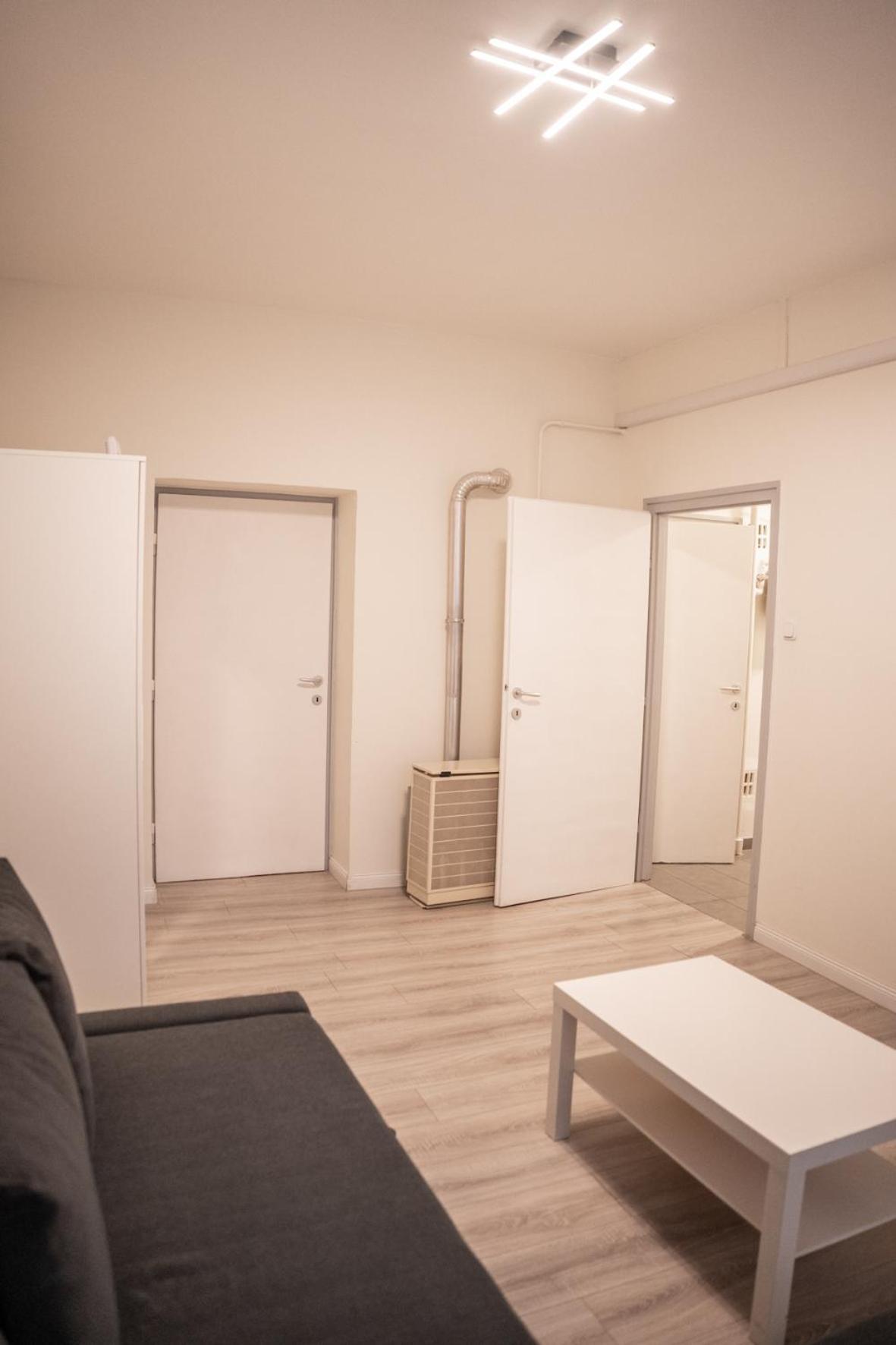 Oskola Luxury Apartment セゲド エクステリア 写真