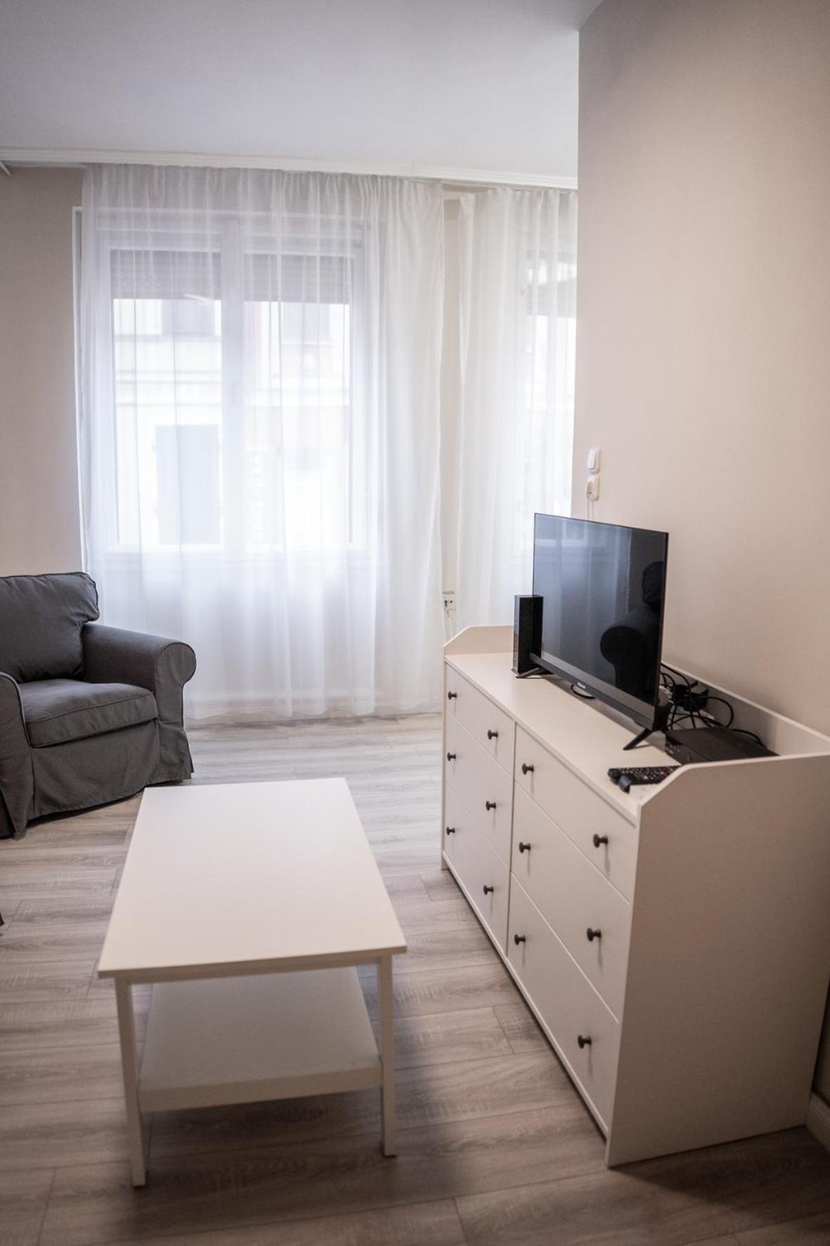 Oskola Luxury Apartment セゲド エクステリア 写真